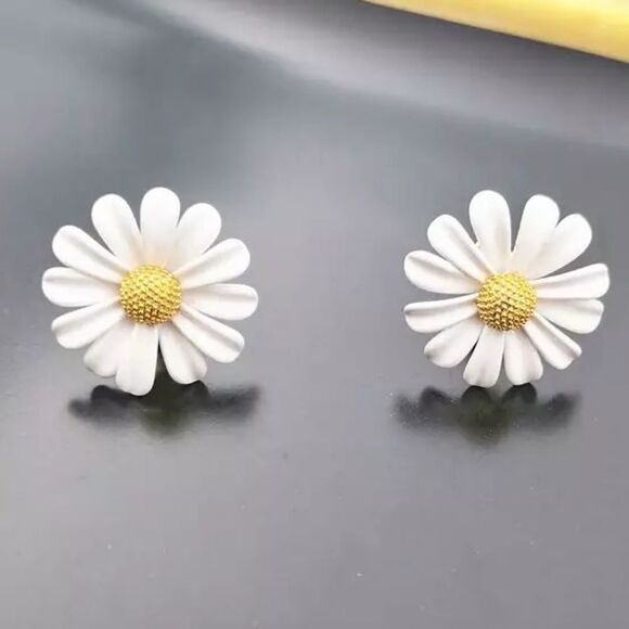 💎253💎 Cute Daisy Earrings - Picture 5 of 14